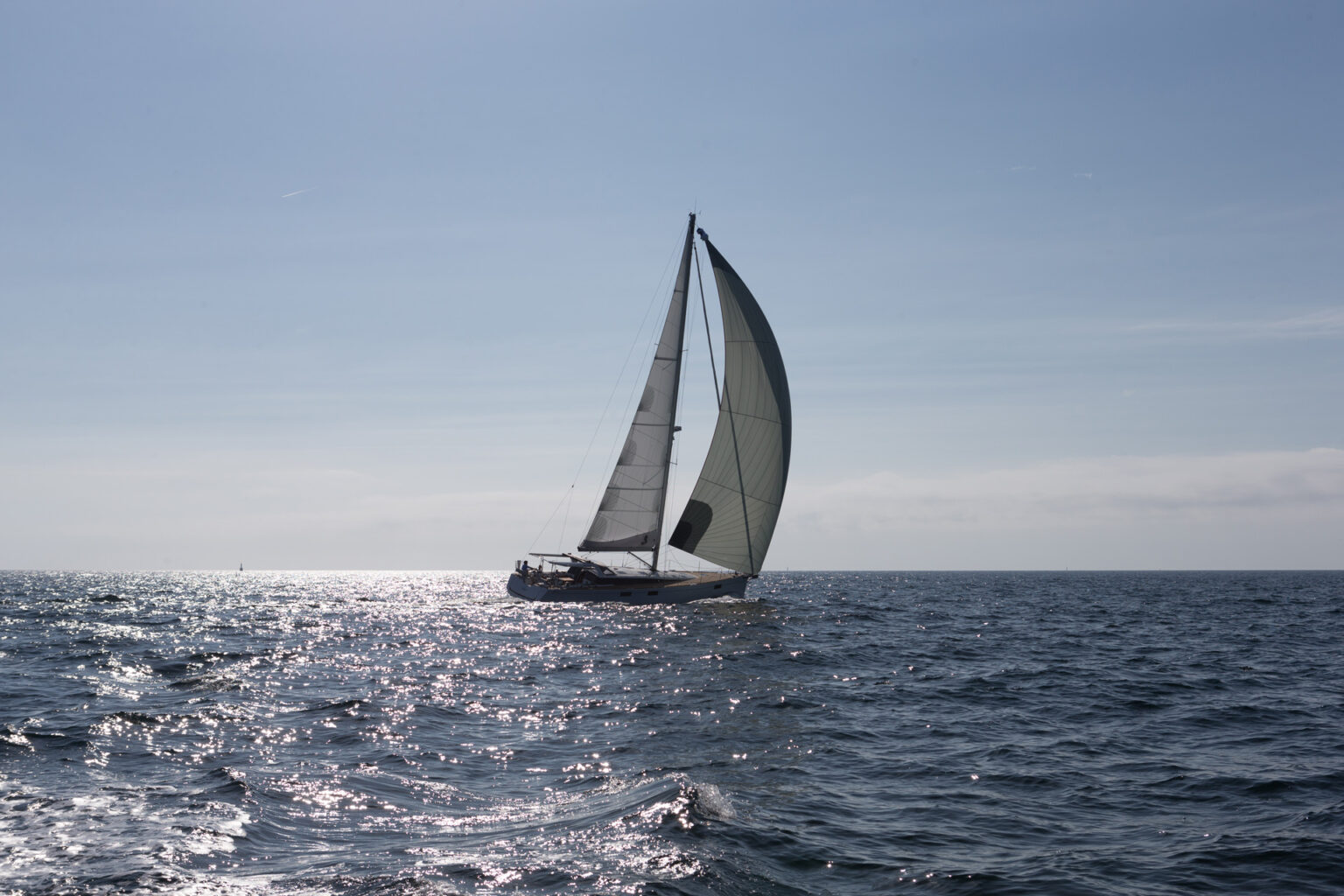 sailing yachts greece