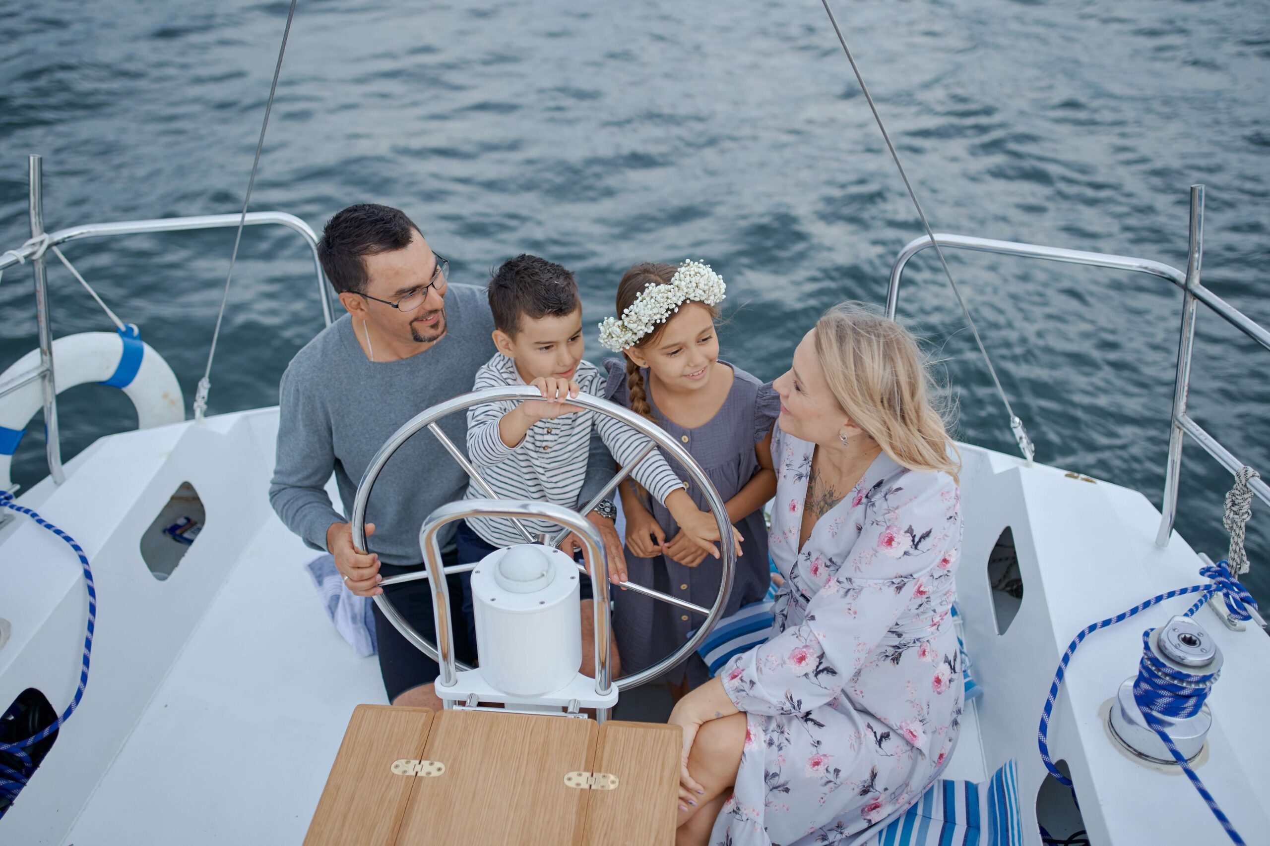 sailing holidays for families